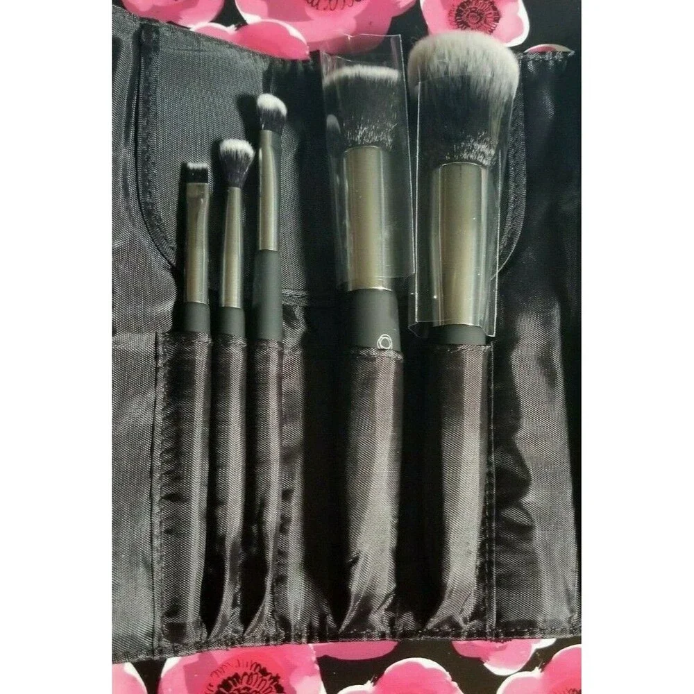 Neiman Marcus Make-Up Brush Set & Roll Case Elegant Black & Silver New
